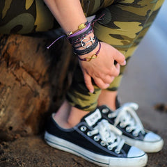 Gold Arrow Black